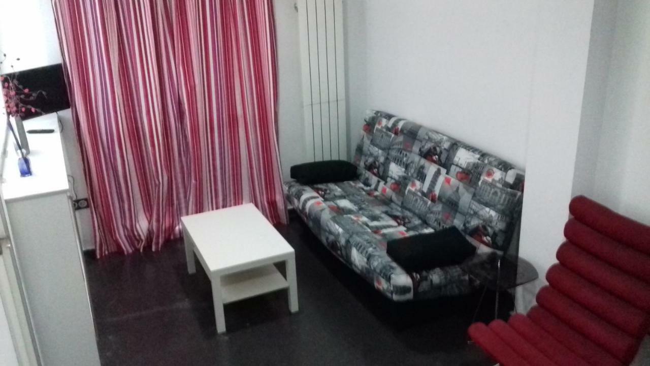 Apartamentos Turisticos Los Angeles Alcazar de San Juan Room photo