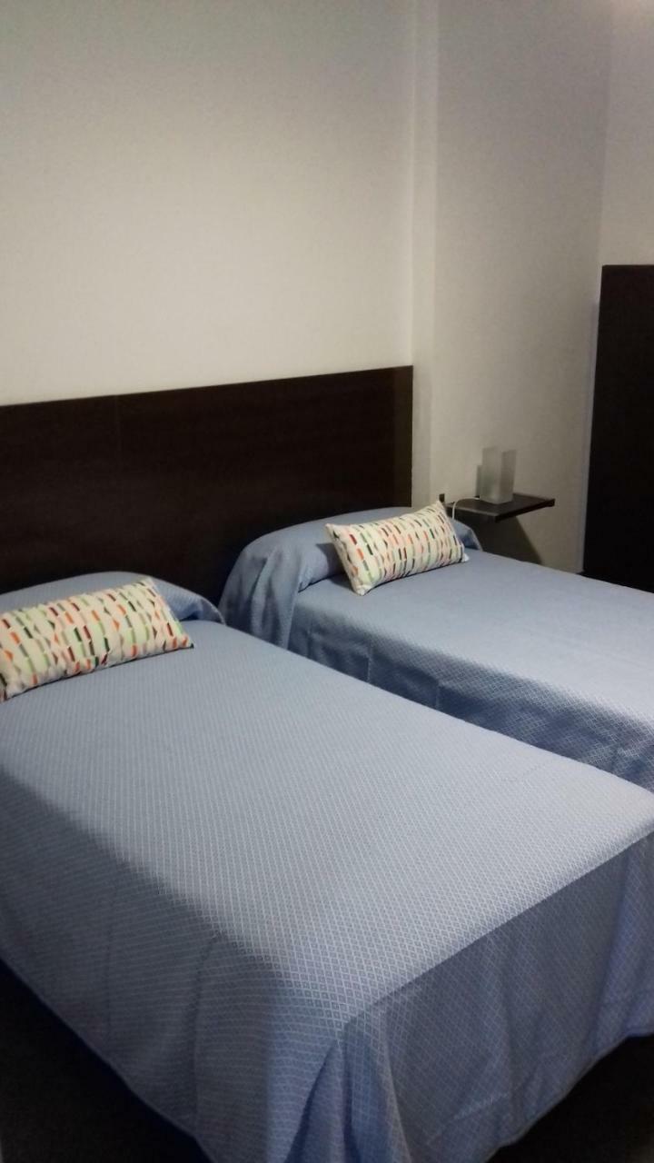 Apartamentos Turisticos Los Angeles Alcazar de San Juan Room photo